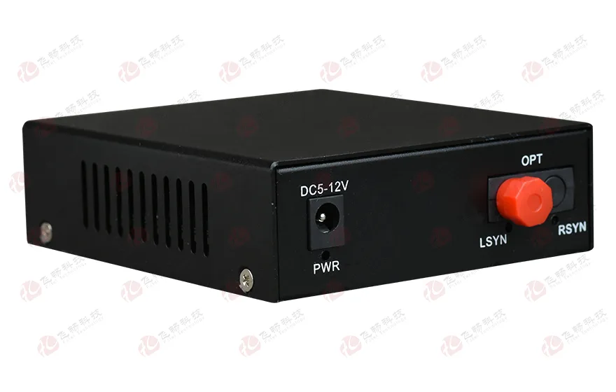 4路电话（RJ11）+1路百兆以太网 电话光端机