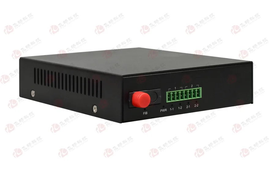 桌面式 1路三合一(RS485-422-232)串口